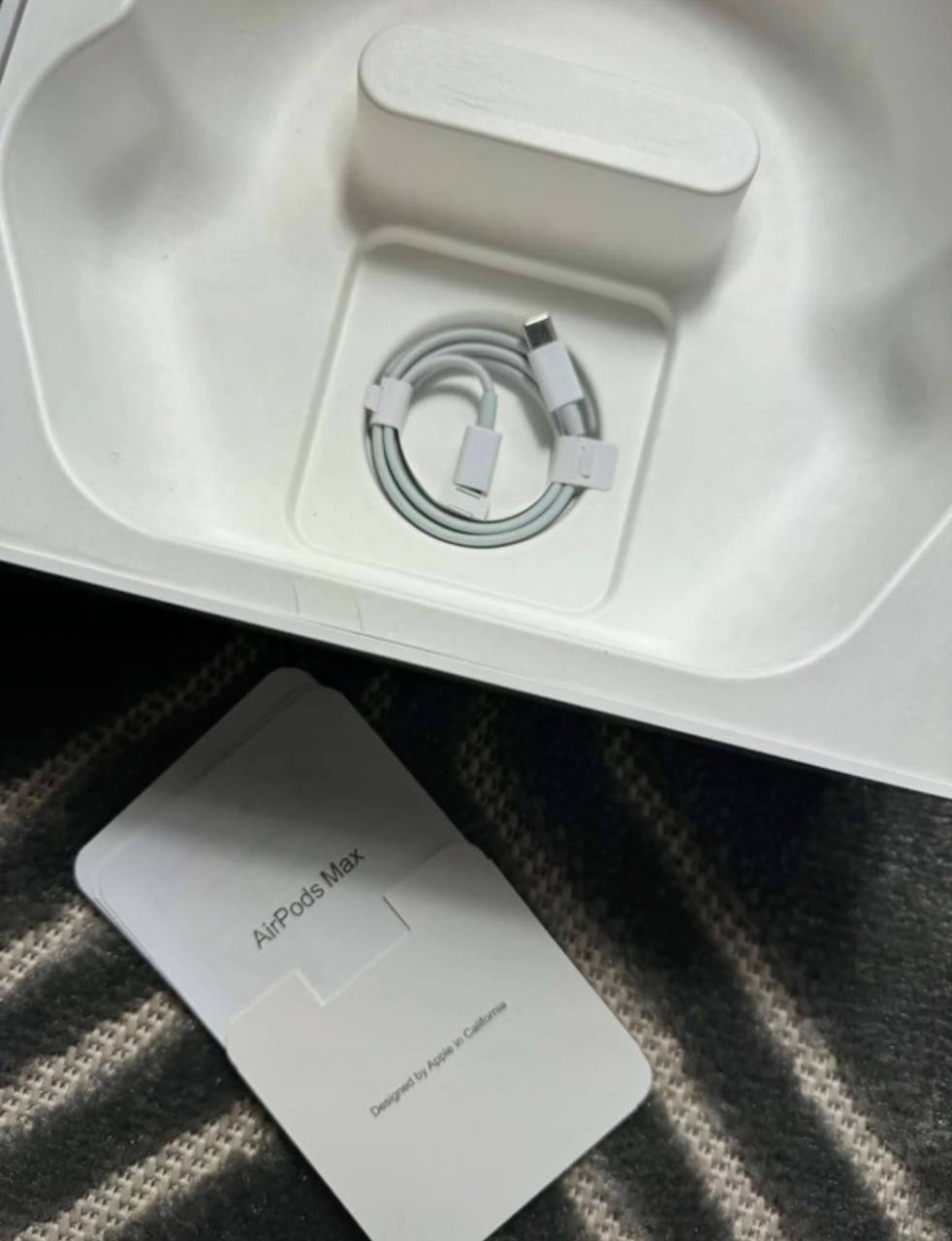 AirPods Max - Dostawca